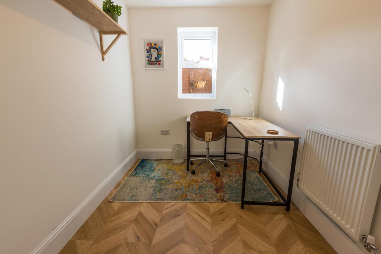 Ferienwohnung Amazing New 3 Double Bed House In Staple Hill! Bristol Exterior foto